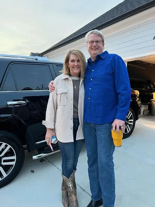 Happy clients, door-to-door service